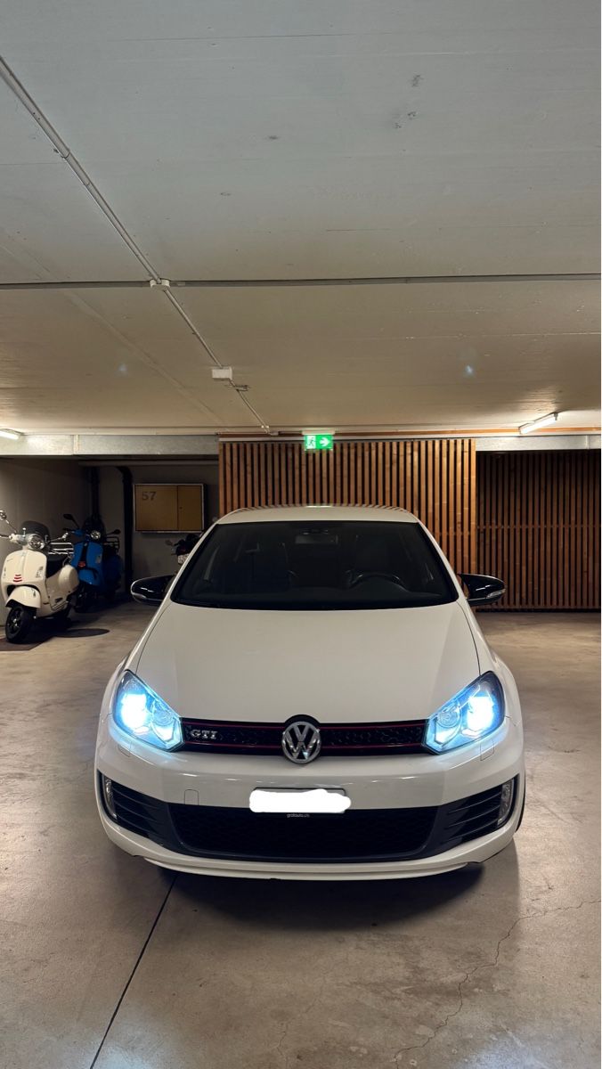 VW Autos: Golf 6 Gti – D'occasion à Winterthur par Yen_5343