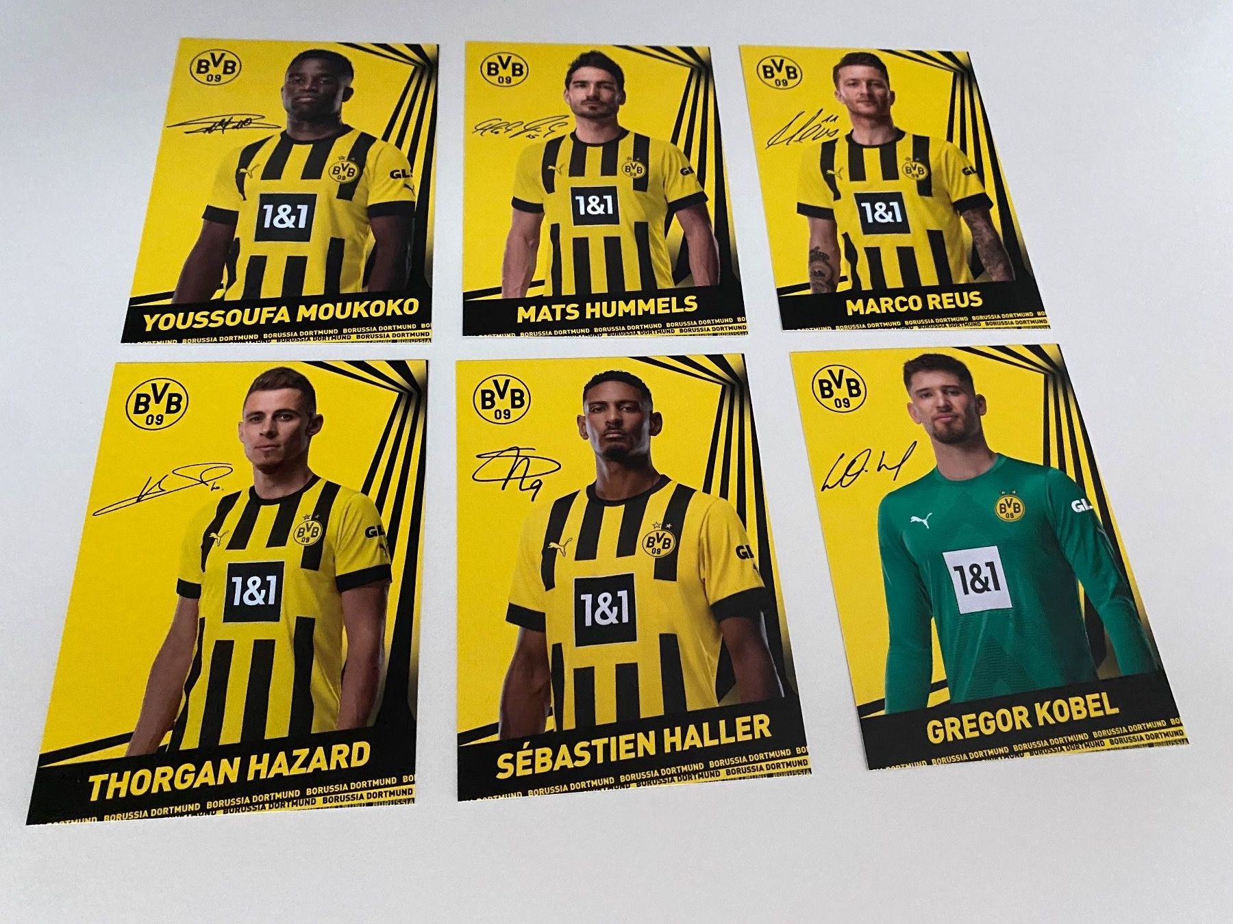 Autogramme: Autogrammkarten Set BVB Dortmund 2022/23 – Gebraucht aus Hergiswil LU von FcMalkov 2