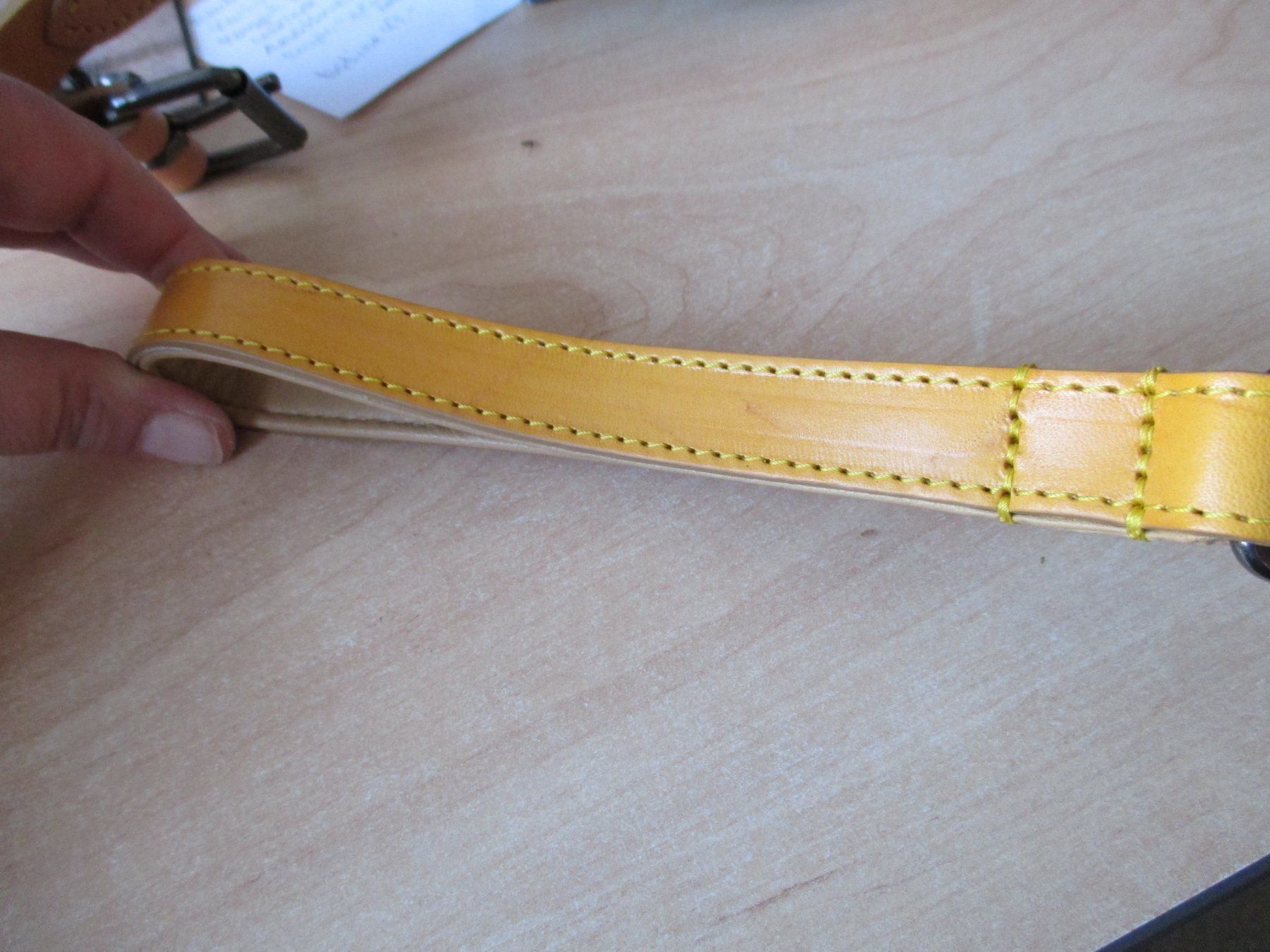 Guinzagli & Collari: ROBUSTE LEDERLEINE UND HALSBAND 55CM NEU – Nuovo e nell'imballaggio originale da Winterthur venduto da katzen07 5