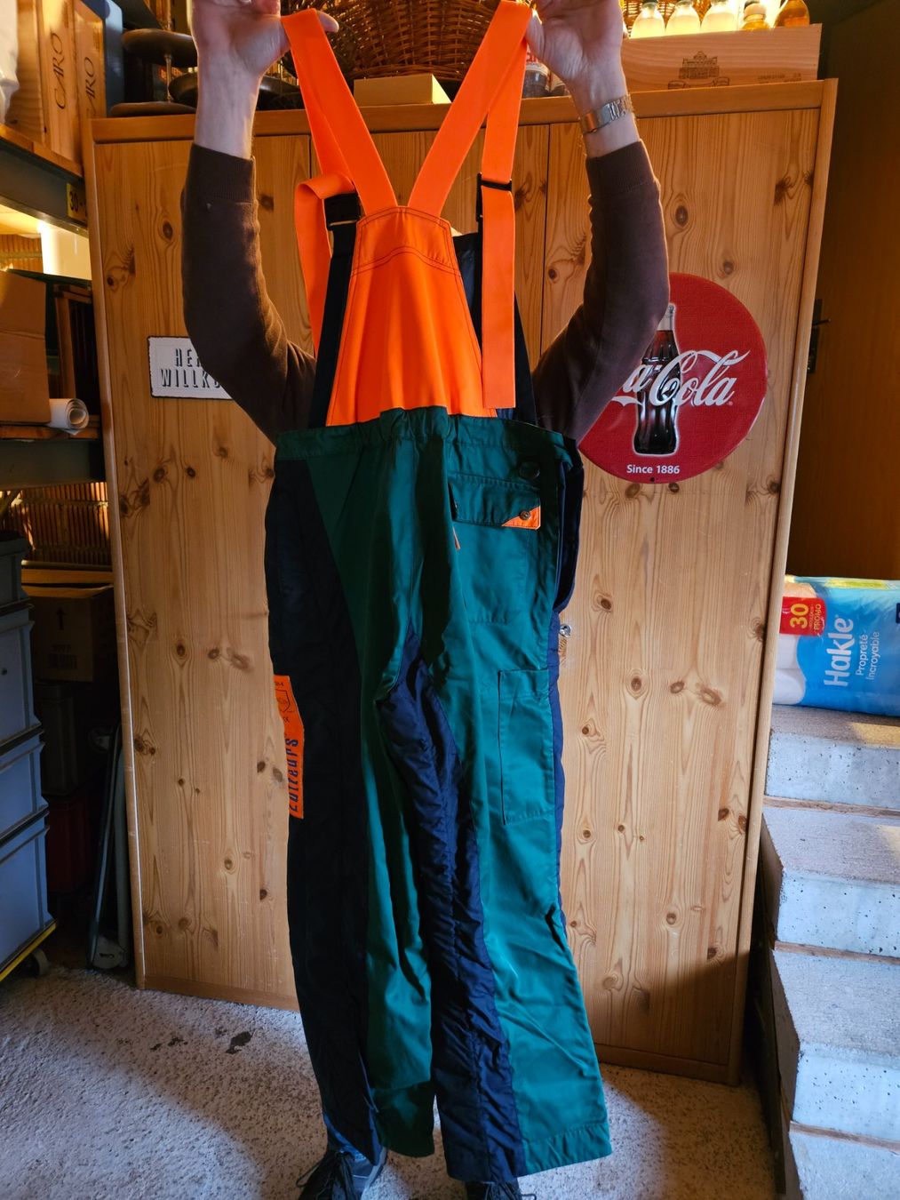 Pantaloni: Schnittschutzhosen – Usato da Birrhard venduto da Schrot70