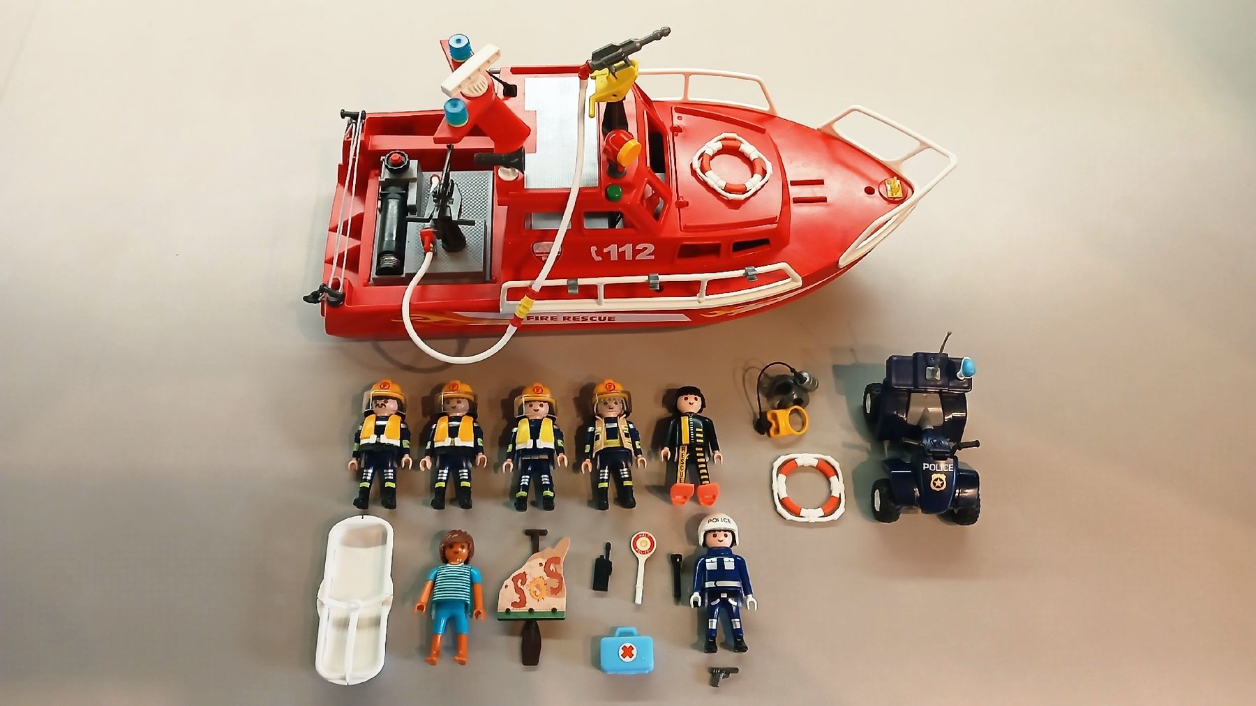 Playmobil Giocattoli: Playmobil bateau de secours pompier – Usato da Romainmôtier venduto da PanPan 9