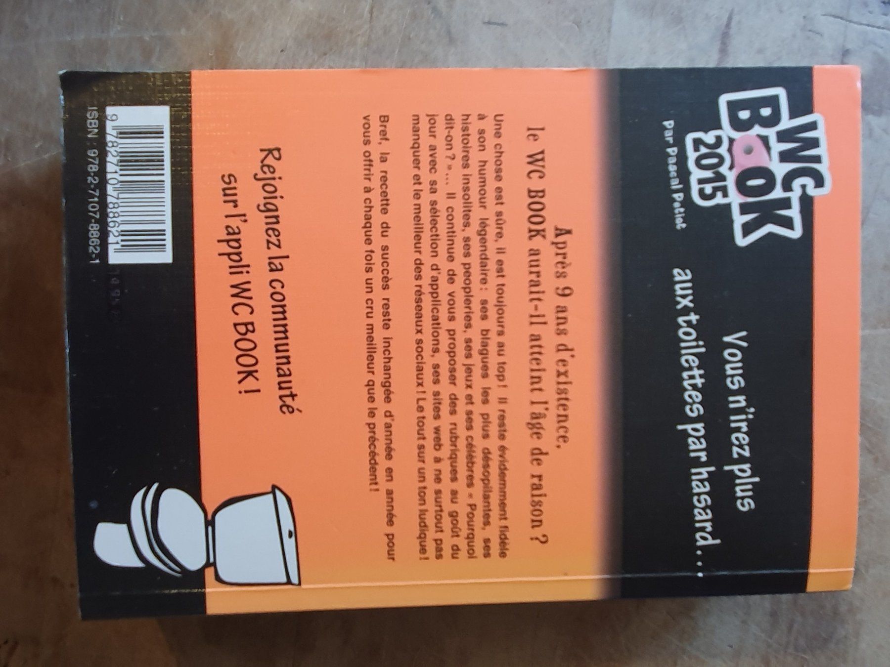 Livres: WC Box 2015 Pascal Petiot Sand – D'occasion à Zürich par loosebone 1