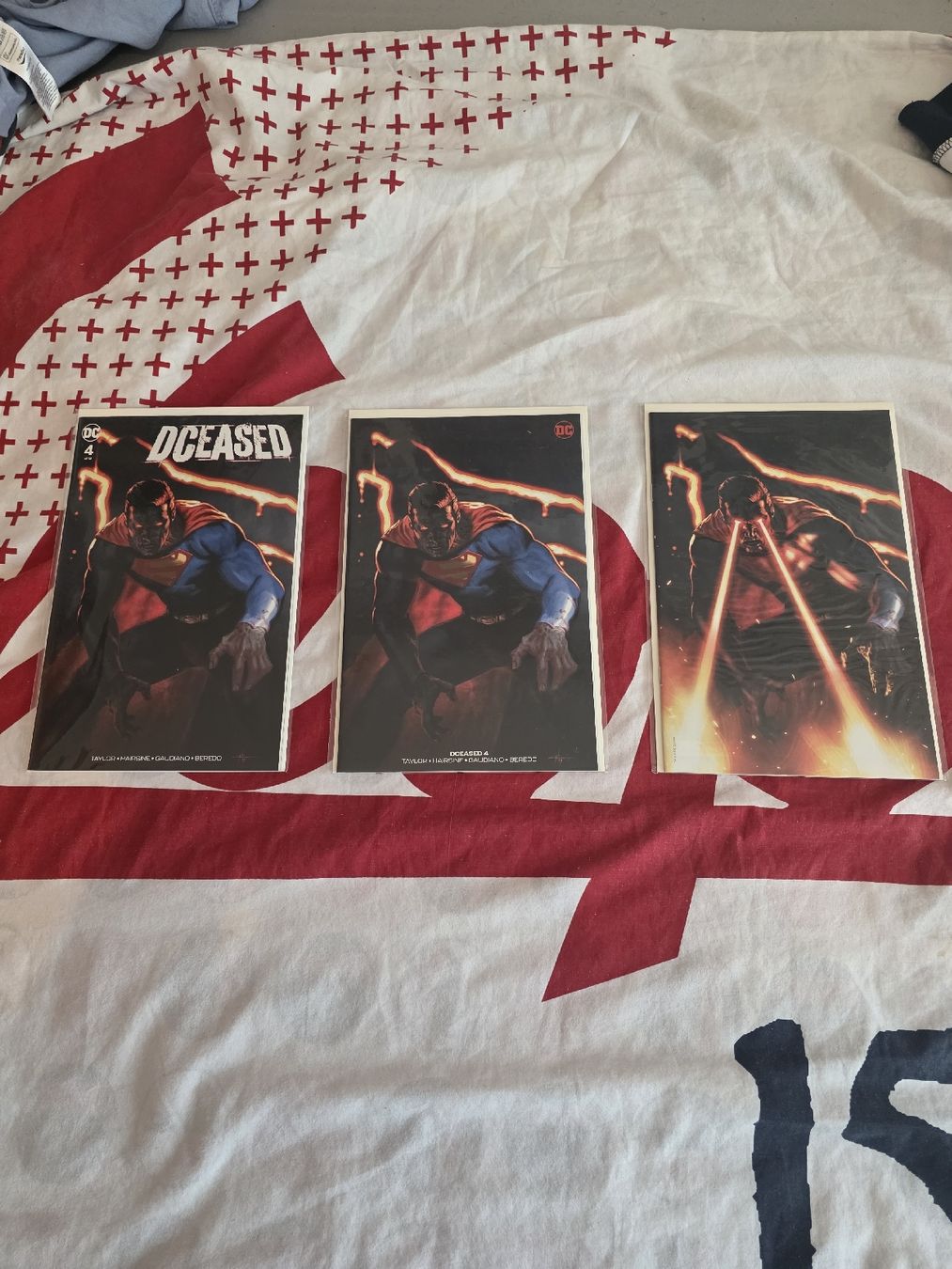 Fumetti: DCEASED Superman Variant Bundle limited – Nuovo (secondo la descrizione) da Zürich venduto da Sams_FunkoandComics_