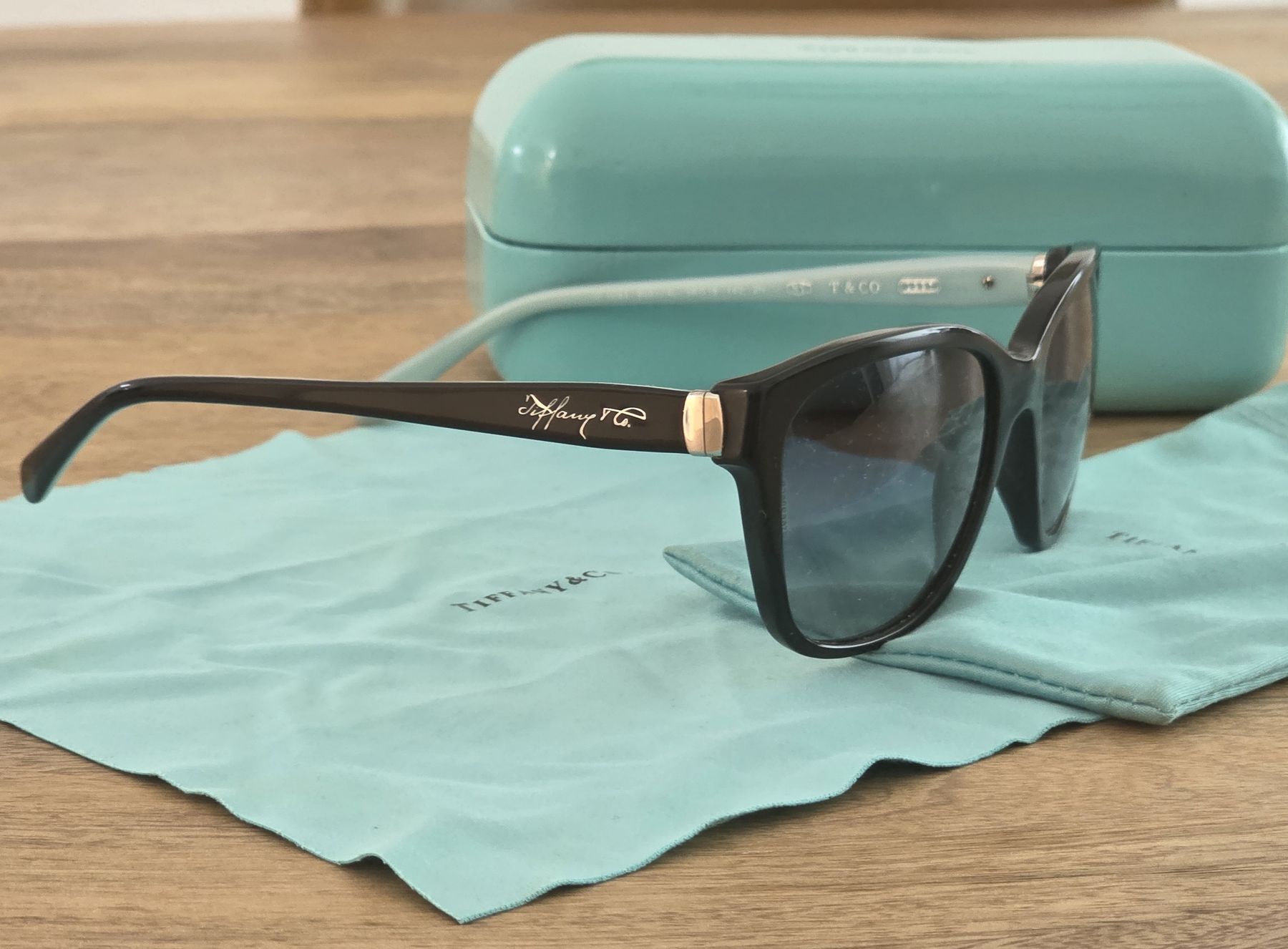 Brillen & Gläser: Sonnenbrille Tiffany & Co. schwarz mit Etui – Gebraucht aus Rheinsulz von Gilea 3