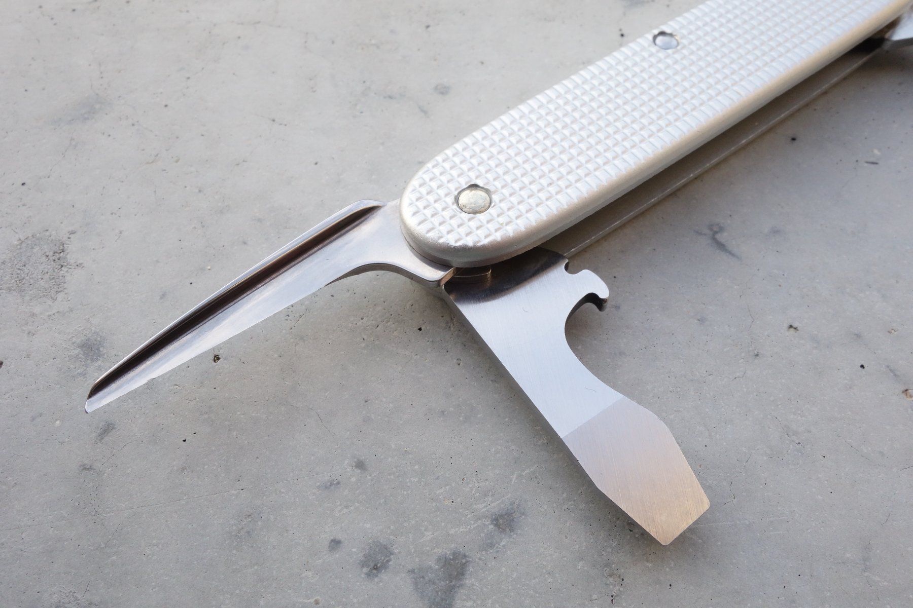Victorinox Coltelli tascabile: Victorinox Technician Old Cross Sackmesser – Usato da St. Gallen venduto da 8201 5