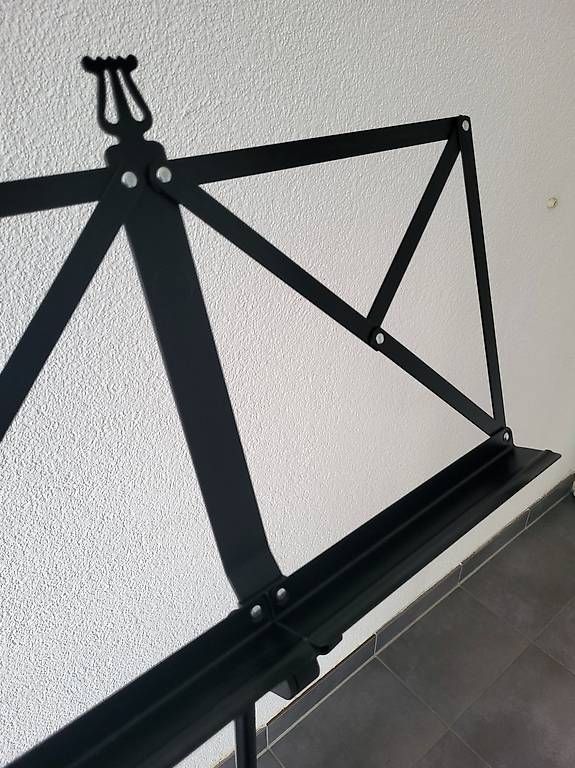 Supports pour instruments & partitions: Notenständer – D'occasion à Thun par schoscho94 1