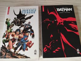 2 livres bandes dessinées de DC ( Batman et Justice League)