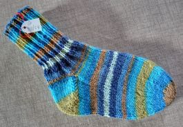 Gestrickte Socken/Wollsocken für Kinder Gr. 23/24