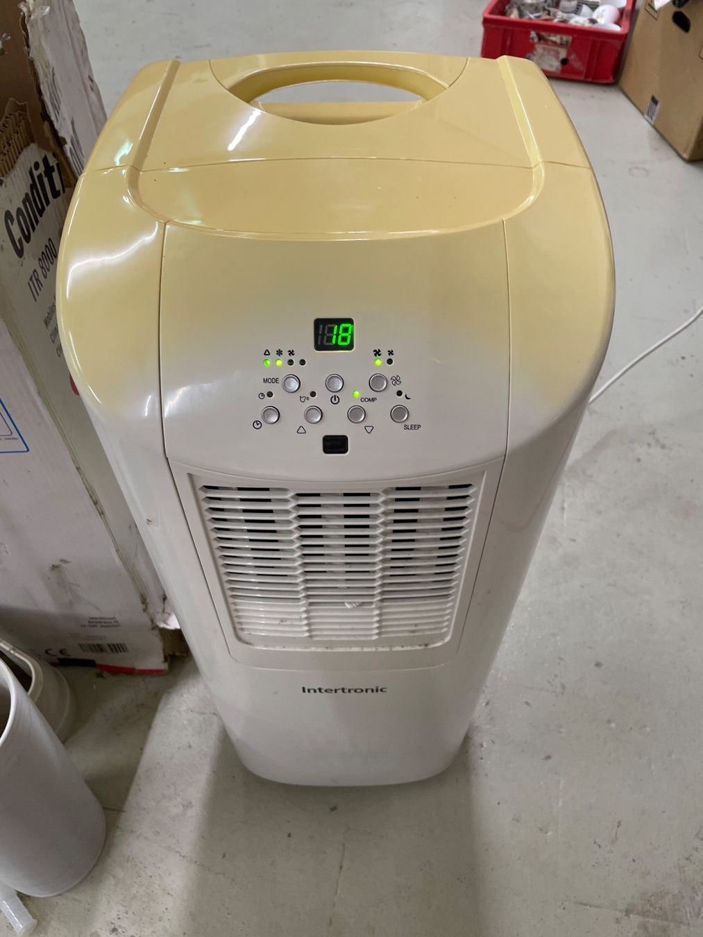 Climatiseurs: Mobiler Air Conditioner Ventilator Klimaanlage – D'occasion à Giebenach par Toto222