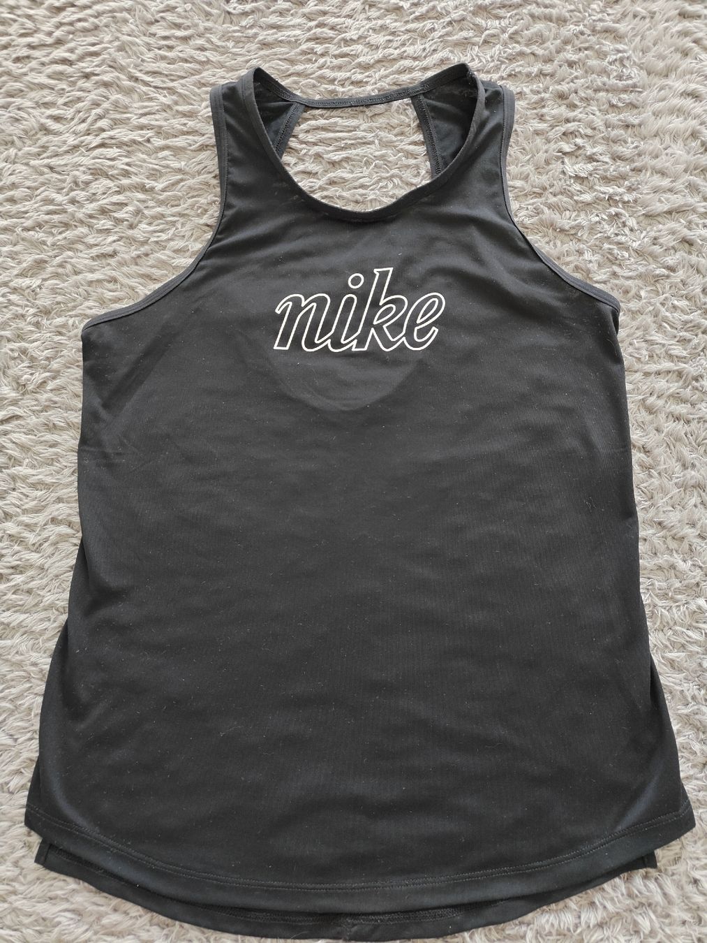 Nike Top: Nike Sport Tanktop – Usato da Pieterlen venduto da Saemelili