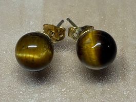 Elegante Tigeraugen-Ohrringe mit Durchmesser 0,7 cm