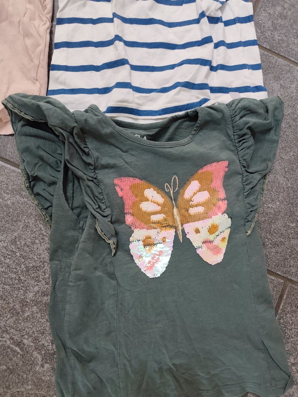 Camicette, T-shirt & Top: T-Shirt 5 x, Gr 122 – Usato da Fulenbach venduto da meje0081 5