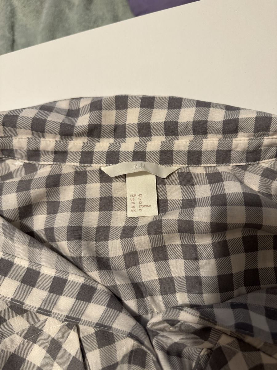 H&M Blusen: H&M Bluse, Grösse 42, Top Zustand! – Gebraucht aus Adliswil von StephanieAnnina 6