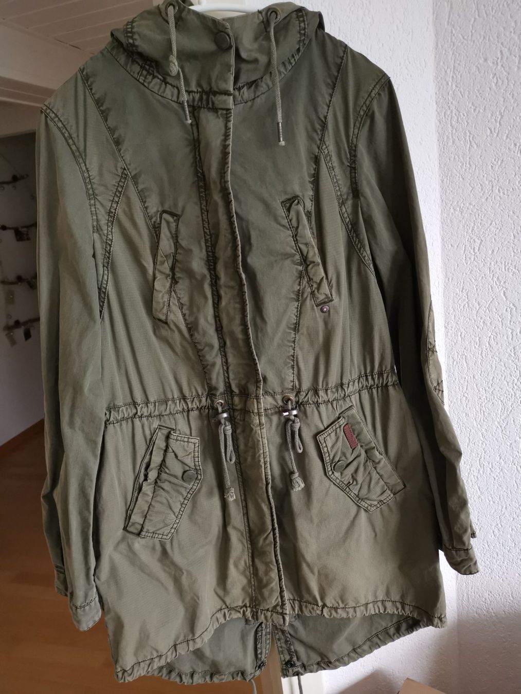 Khujo Jacken: Khujo jacke gr. M – Gebraucht aus Selzach von Livia81 1