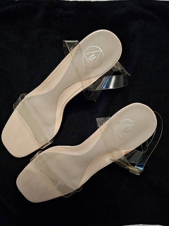 Scarpe da donna: elegante Pumps – Usato da Effretikon venduto da CorneliaM03 1