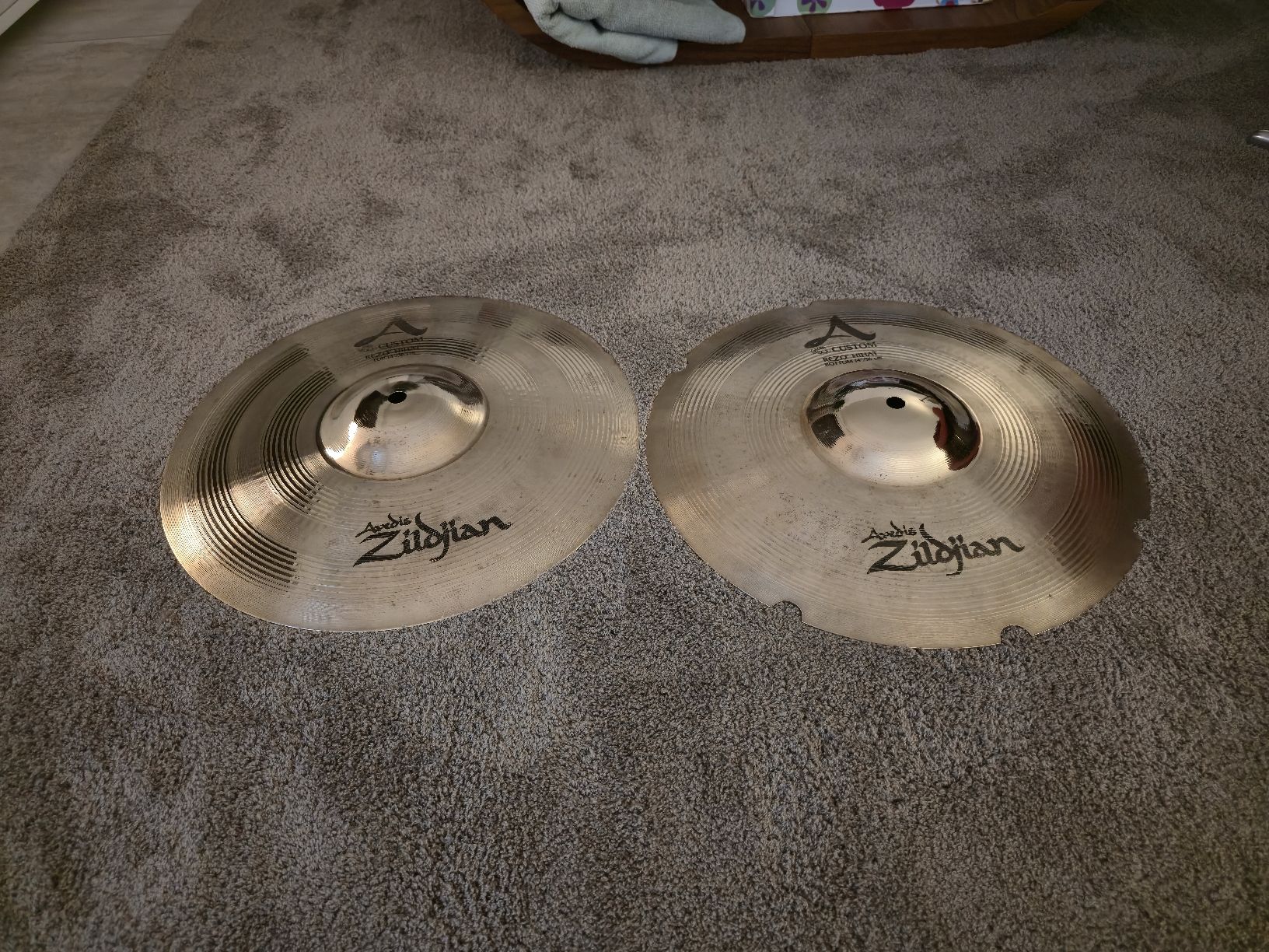 Zildjian Musikinstrumente: Zildjian A-Custom ReZo Hi-Hat 14" – Gebraucht aus Mels von tan_bzw6