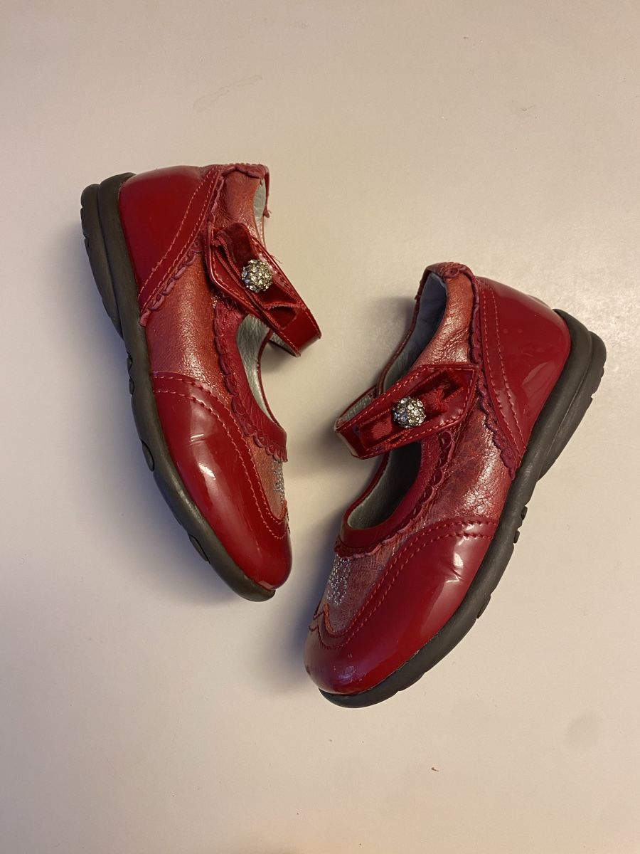 Scarpe per ragazze: Bordeauxrote Ledersandalen 24 – Usato da Zürich venduto da Mariaov 1