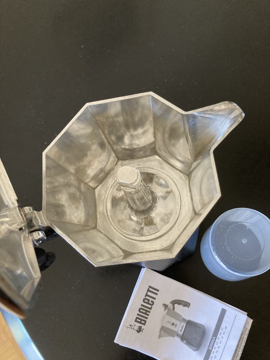 Bialetti Kaffeemaschinen & Espressomaschinen: Bialetti Brikka – Neu (gemäss Beschreibung) aus Aarau von Bauschutt 2