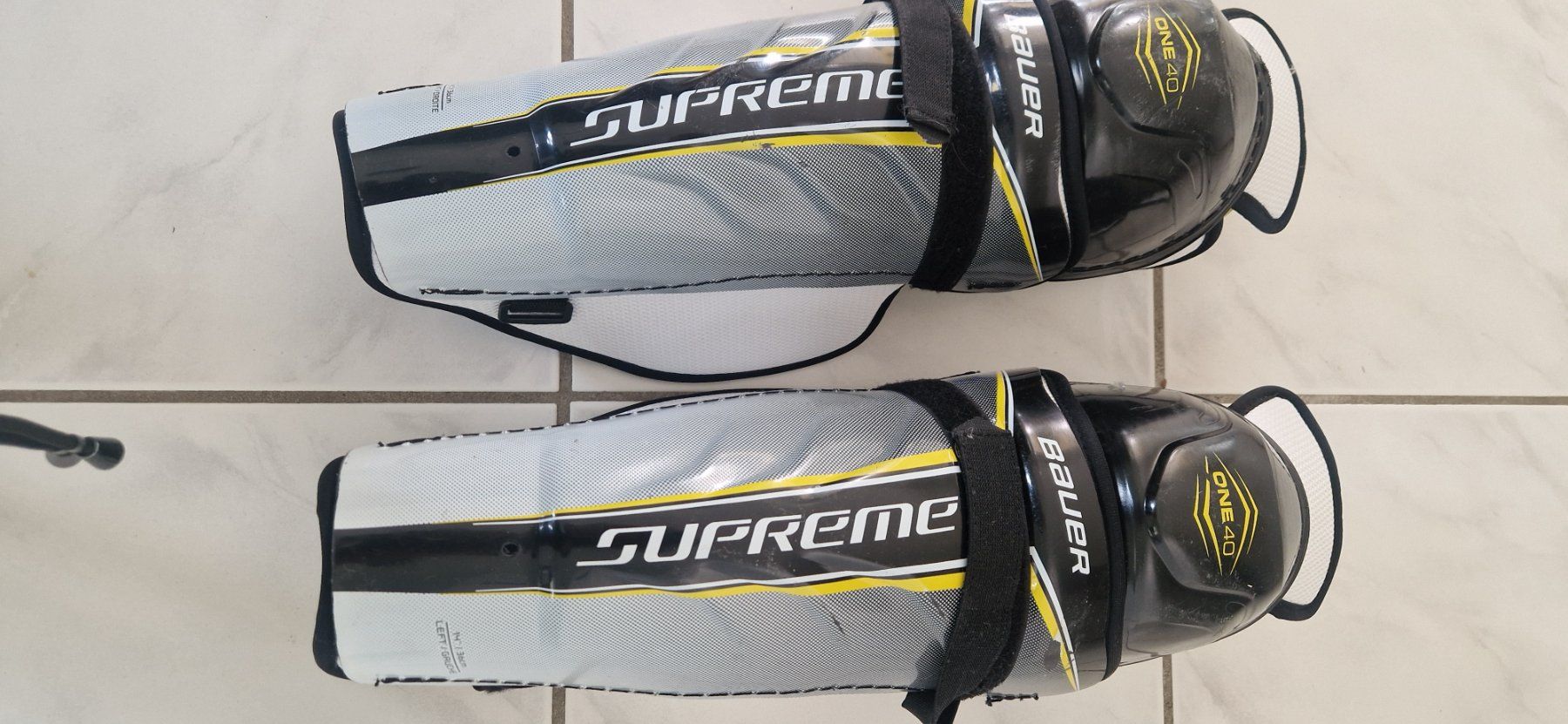 Bauer Protezioni & Imbottiture: Eishockey Schienbeinschoner Gr. 14"/... – Usato da Bonstetten venduto da RuteC