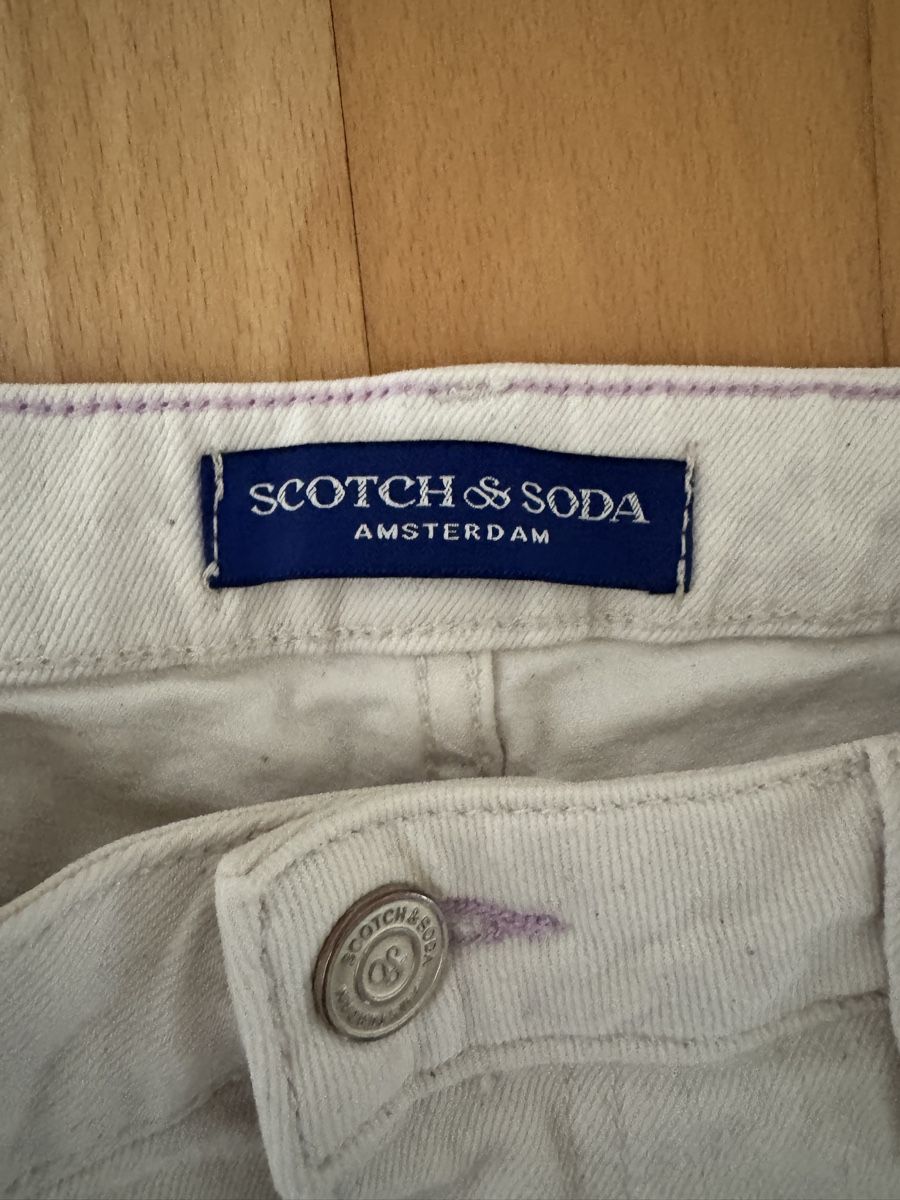 Maison Scotch Jeans: Creme Jeans, scotch&soda – Usato da Port venduto da Ellebasisch 1