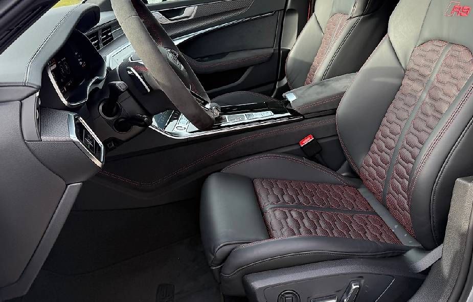 Audi Automobili: Audi RS6 Avant Performance , Top Zustand – Usato da Domat/Ems venduto da dan_wvg7 4