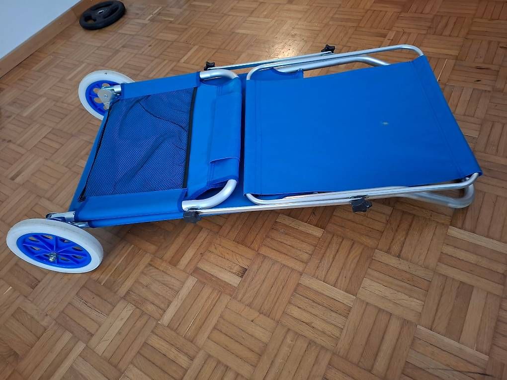 Chaises longues: Sonnenliege mit Rollen – D'occasion à Winterthur par erl_6kk7 4