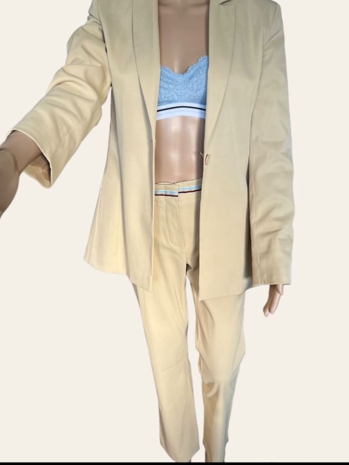 Kookai Completi & Tailleur: KOOKAI Ensemble BLAZER PANTALON – Usato da Vuisternens-Romont venduto da gol_xp6p 5