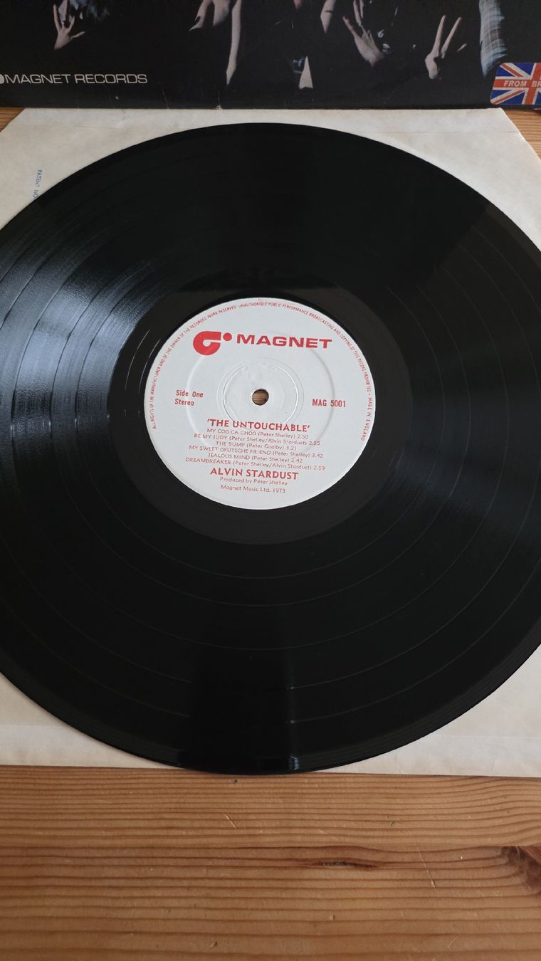 Vinyles: Alvin Stardust - The Untouchable  Lp 1974 G,G – D'occasion à Yvonand par RF-VINYL 2