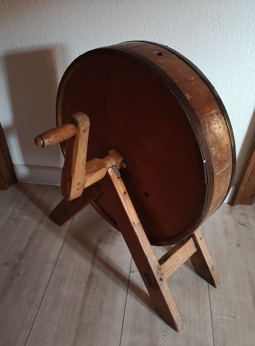 Holzartikel: Baratte à beurre ancienne – Gebraucht aus Conthey von Cathlouz 1