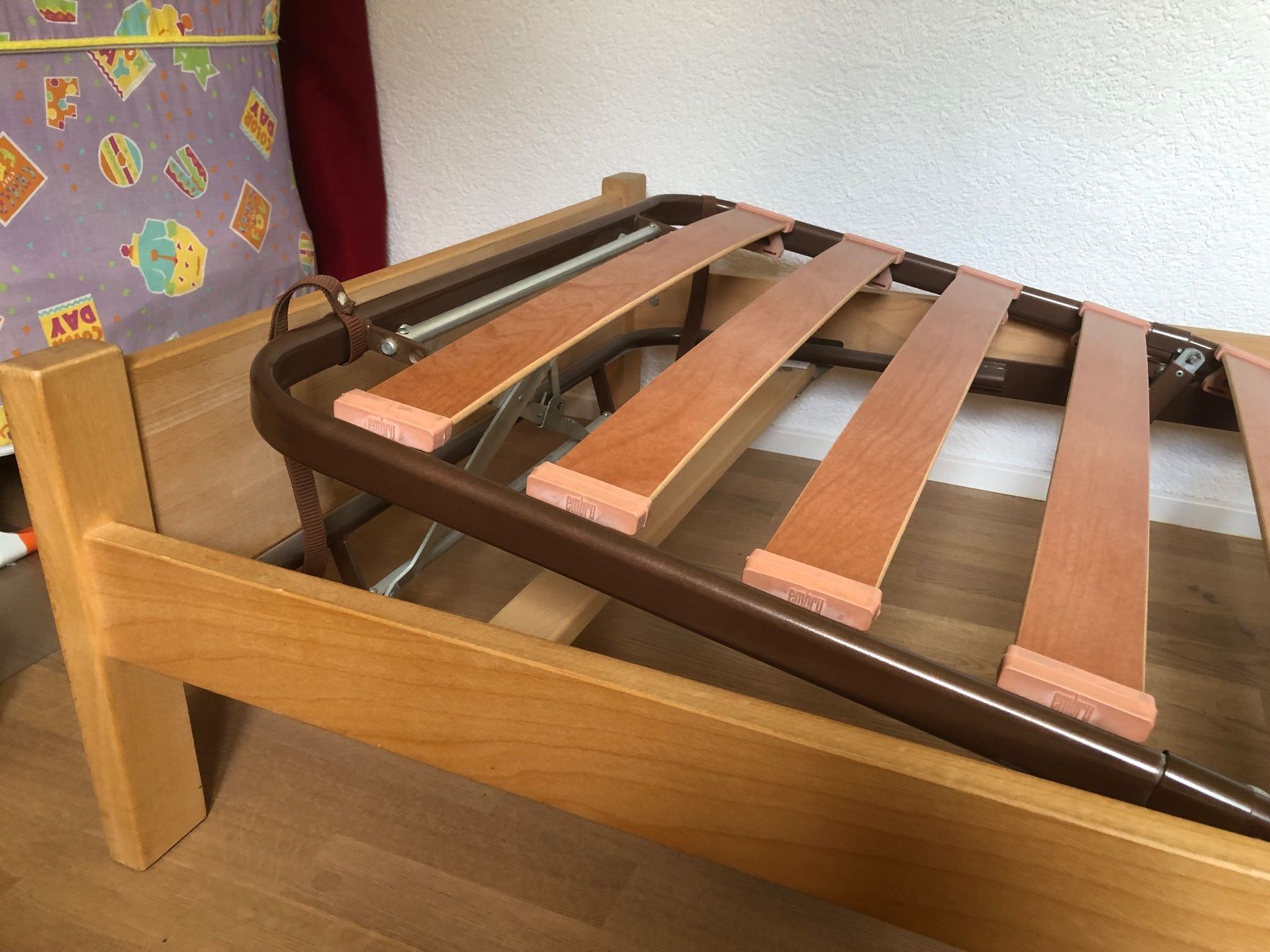 Reti a doghe: Lattenrost aus Metall Embru 200 x 90 – Usato da Thierachern venduto da Dotilaso 3