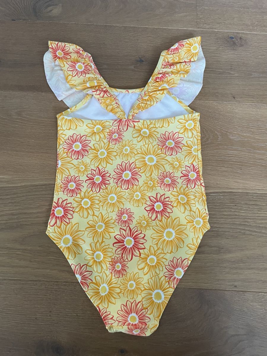 Badekleider & Bikinis: Badekleid – Neu (gemäss Beschreibung) aus Aarwangen von erd_ngx8 1