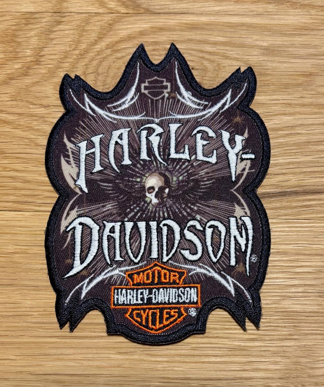 Harley-Davidson Toppe: Écusson Harley-Davidson skull – Usato da Losone venduto da courrier 2