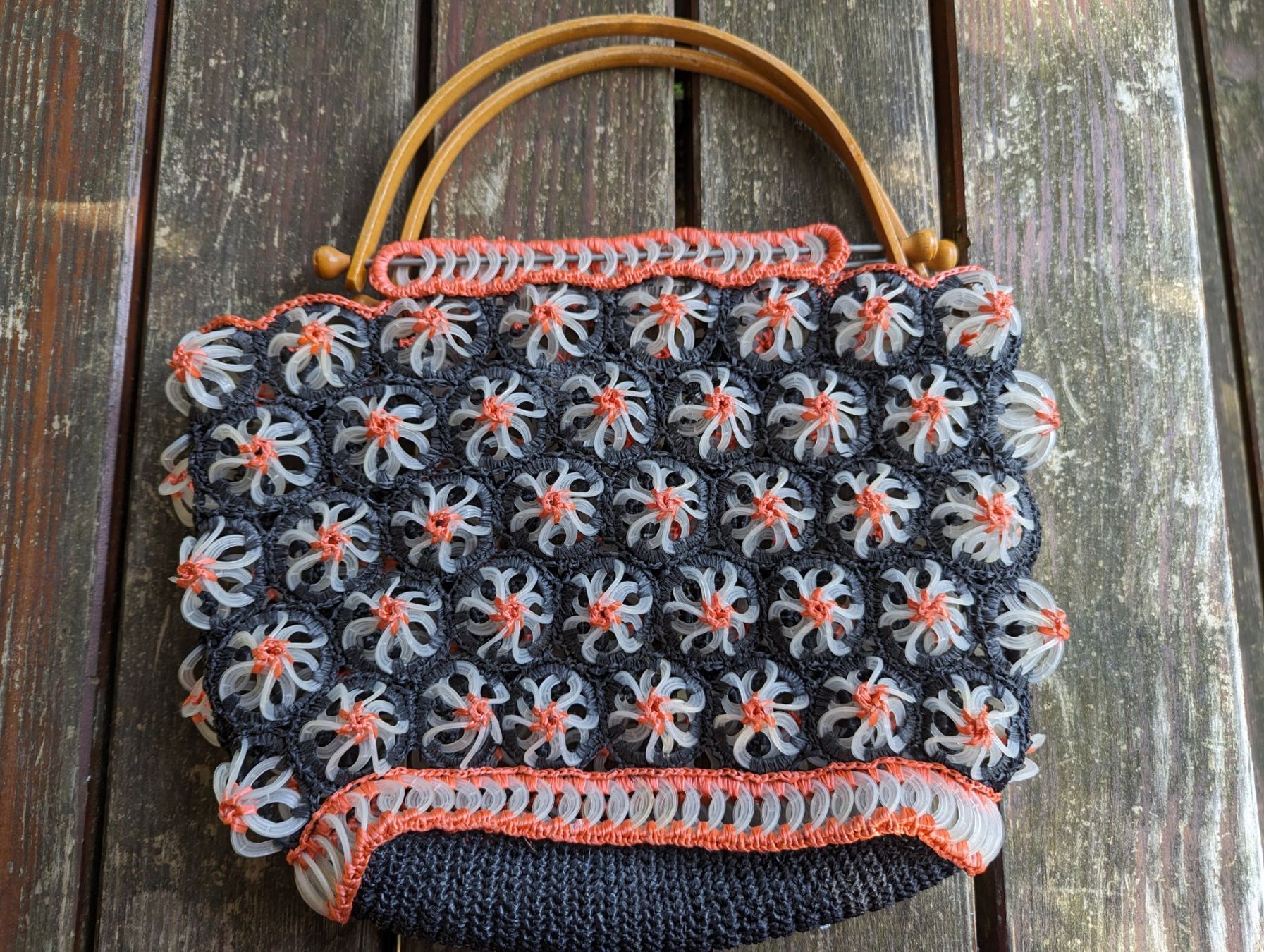Borse da donna: Handtasche Plastik recycled, chic – Usato da Goldingen venduto da YouAreMySunshine