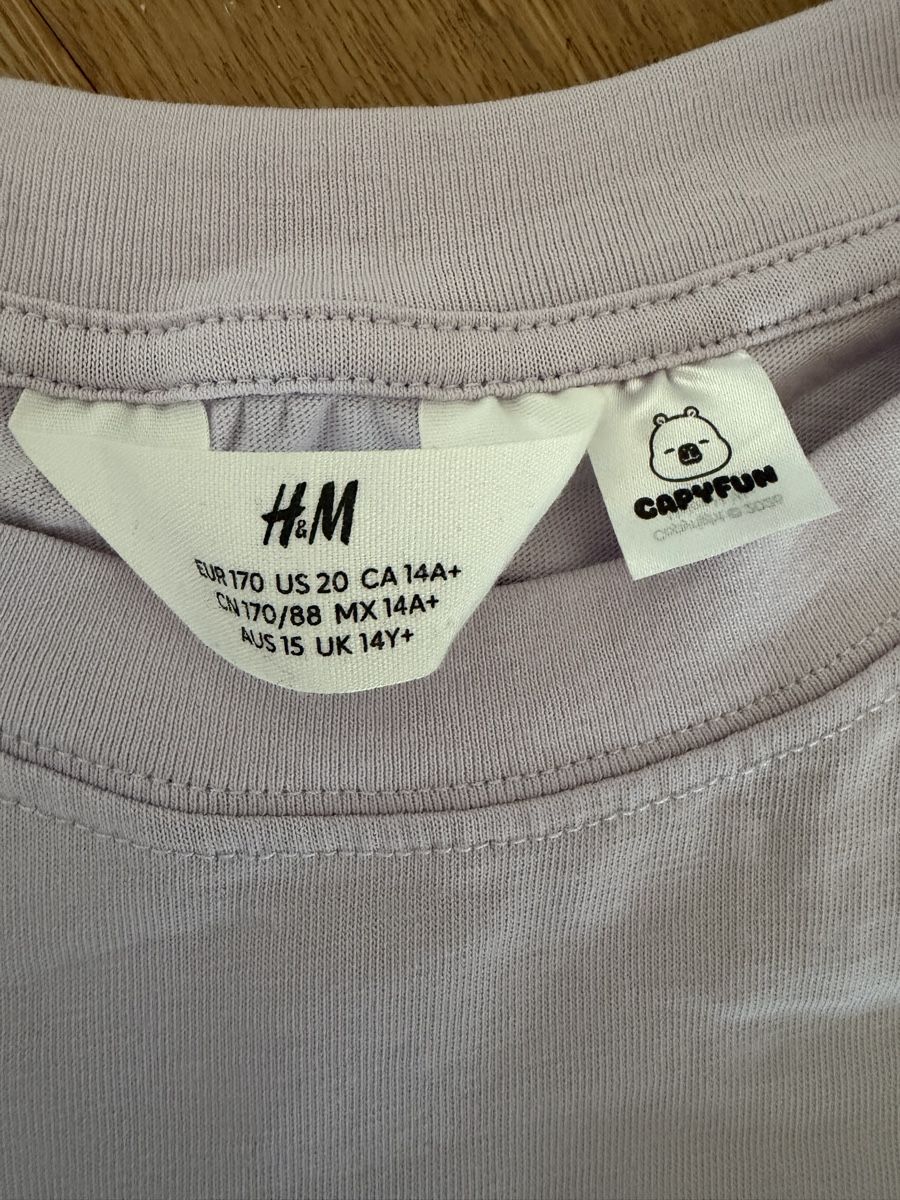 H&M Camicette, T-shirt & Top: Cooles TShirt Capyfun H&M – Nuovo (secondo la descrizione) da Mur (Vully) FR venduto da seaila 1