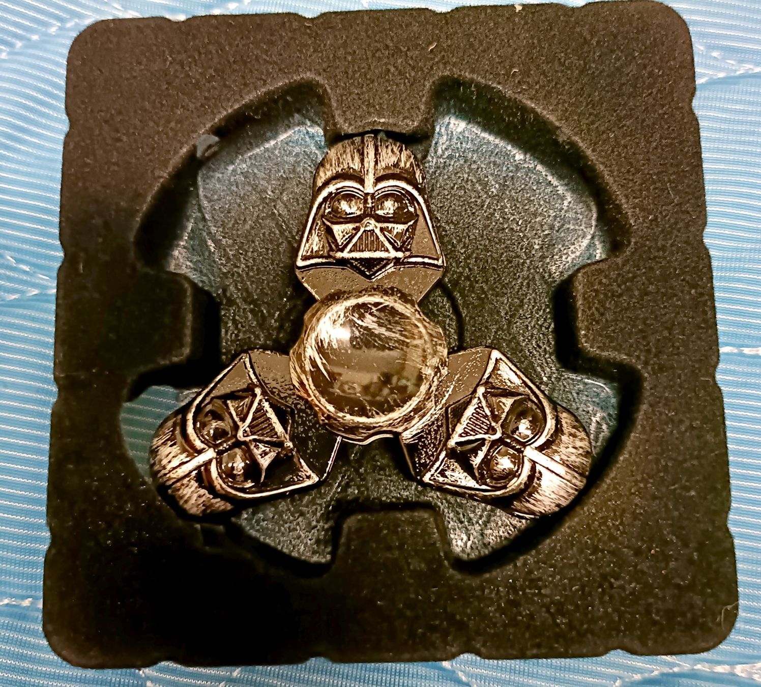 Giocattoli: Darth Vader Fidget Spinner - Star Wars NEU – Nuovo e nell'imballaggio originale da Sitterdorf venduto da imsis 2