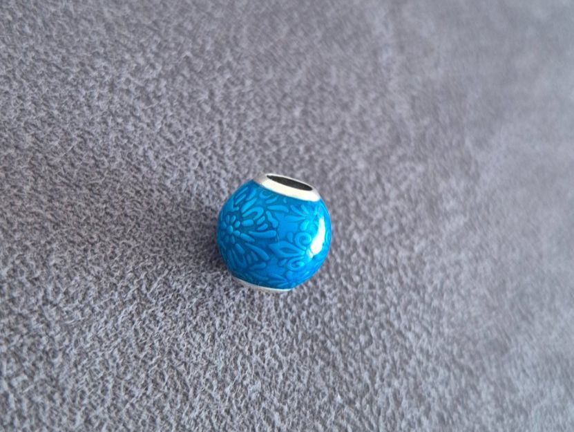 Ciondoli: Silber Charm Kugel blau +Garantie – Nuovo (secondo la descrizione) da Rotkreuz venduto da Carbone_Bijou-Shop