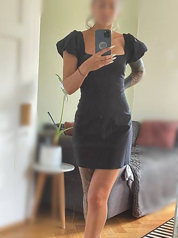Robe noire Stradivarius Taille L - Vêtements