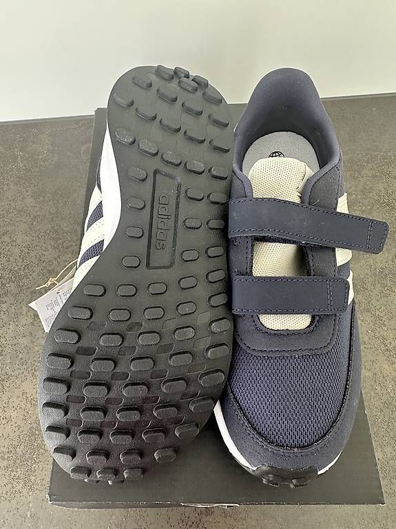 Adidas Scarpe da uomo: Adidas  Run Turnschuh Gr. 34 orgiginalverpackt – Usato da Wilen (Sarnen) venduto da mel_h6nv 3
