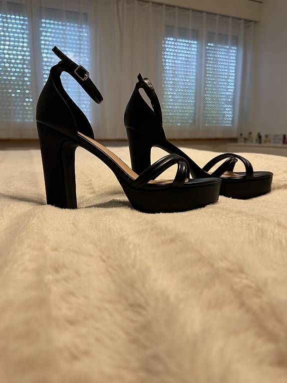 Scarpe da donna: High Heels – Usato da Biel/Bienne venduto da http.tanja 1