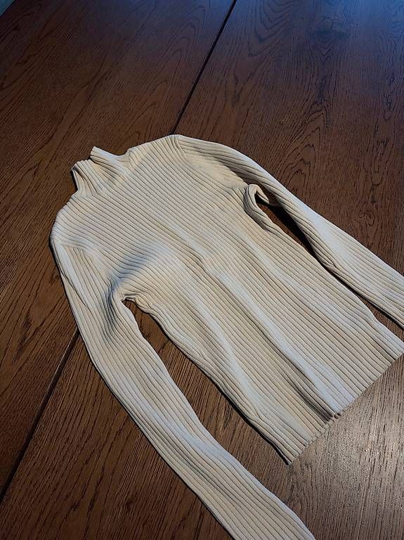 Tops: Zara Oberteil XS/S – Gebraucht aus Zürich von and_9bmb 4