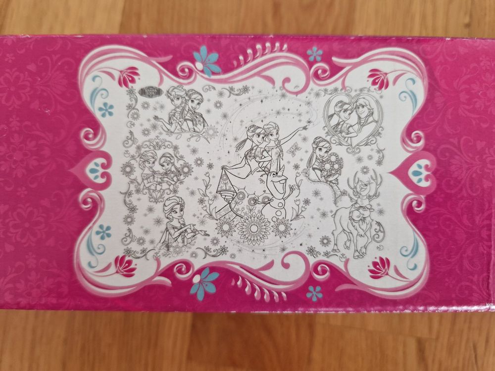 Neu 2 grosse Malvorlagen 100x70cm Anna Elsa Disney Frozen | Kaufen auf
