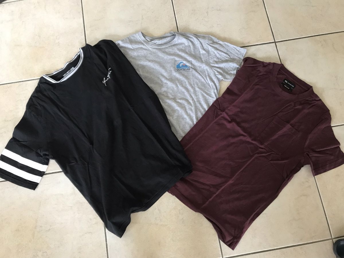 T-shirt: 3 T-Shirt M und L – Usato da Thalheim venduto da Twity