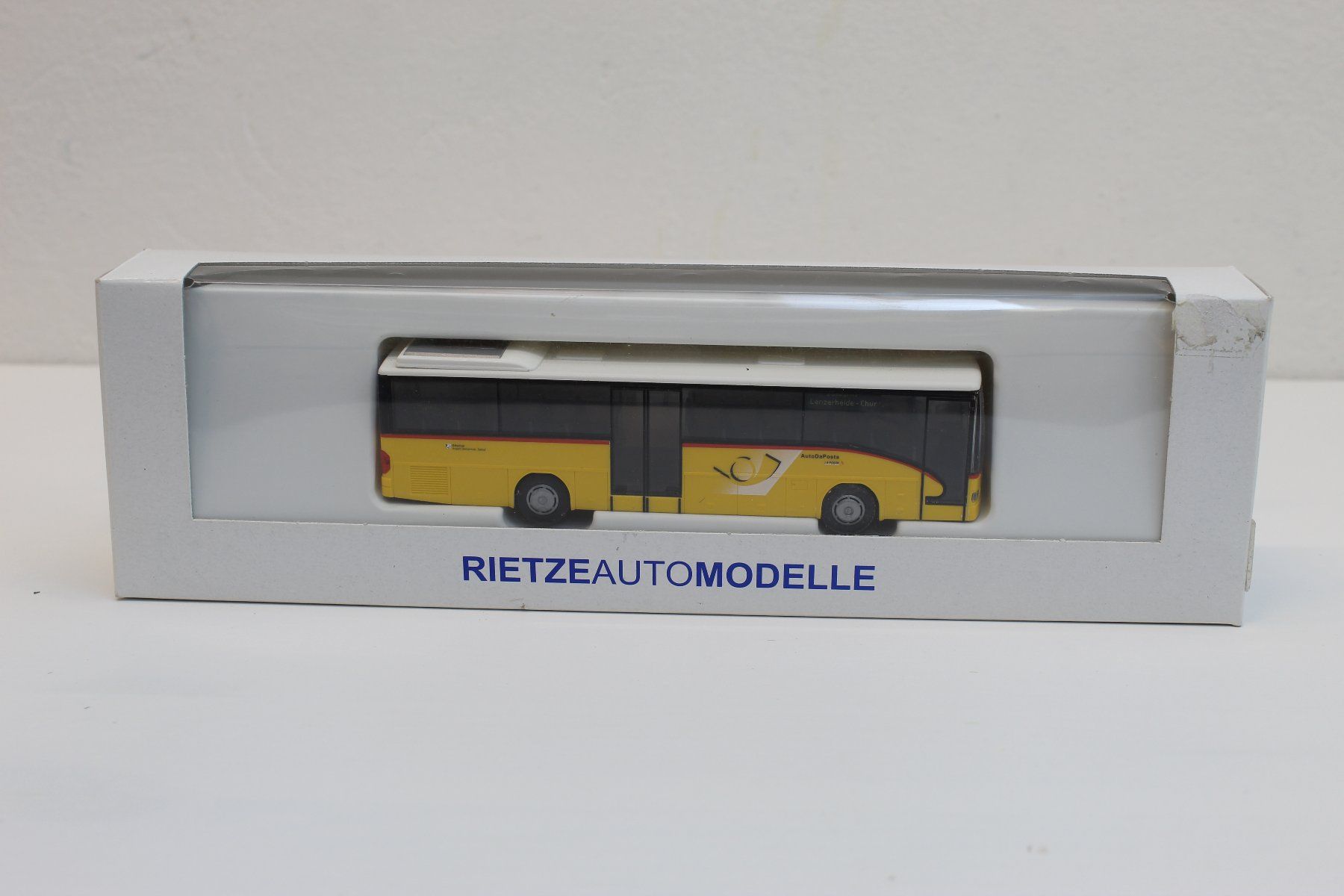 Rietze Modellautos: Rietze 63245 Mercedes Integro Postauto "Chur" – Gebraucht aus Arlesheim von intrain.ch 3