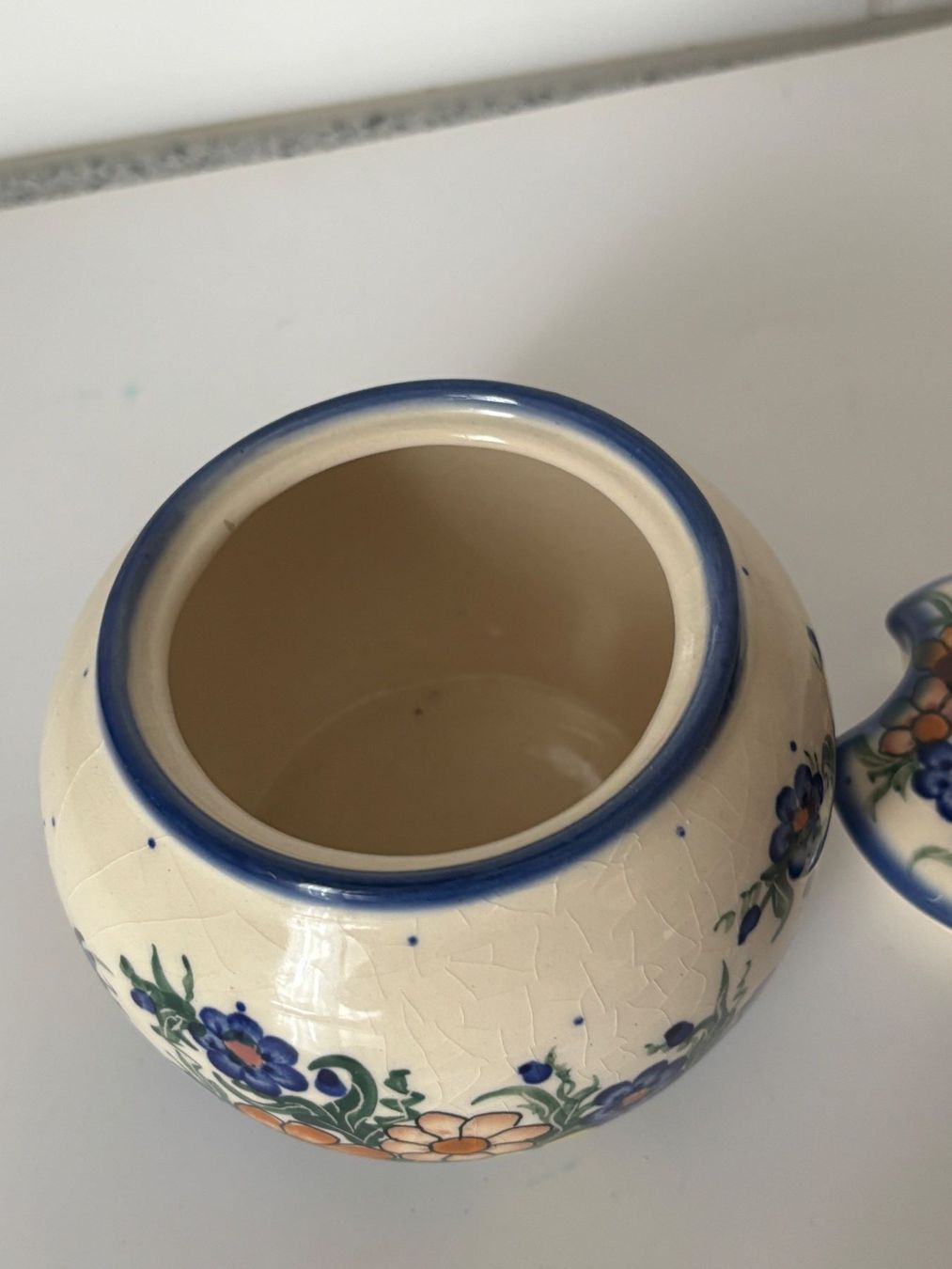 Zuckerdosen: Blumenmuster Zuckerdose aus Keramik, von GERGOR – Gebraucht aus Wallisellen von AS.TZ. 2