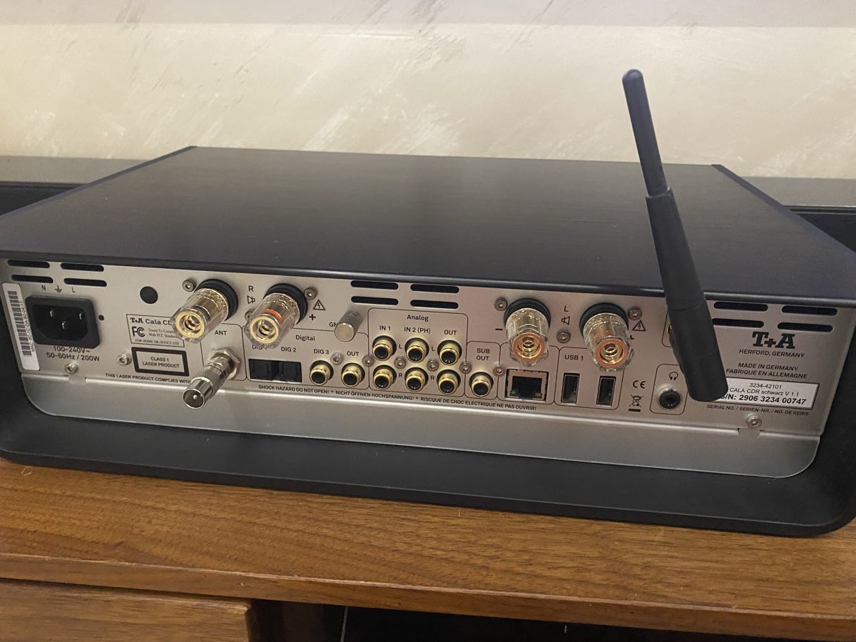 T+A Audio- & Mediensysteme: T+A Cala CDR Streaming Receiver  – Gebraucht aus Buchs Ag von slj_hbb7 7