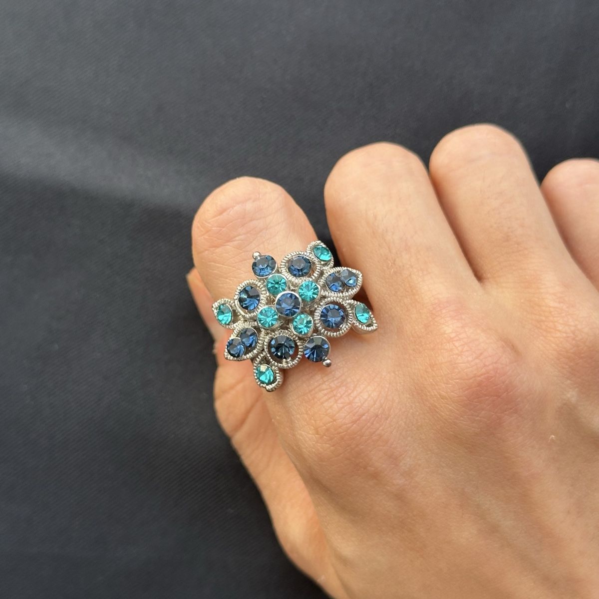 Ringe: Sehr schöne Modeschmuck Ring   – Gebraucht aus Givisiez von dor_xb9k 1