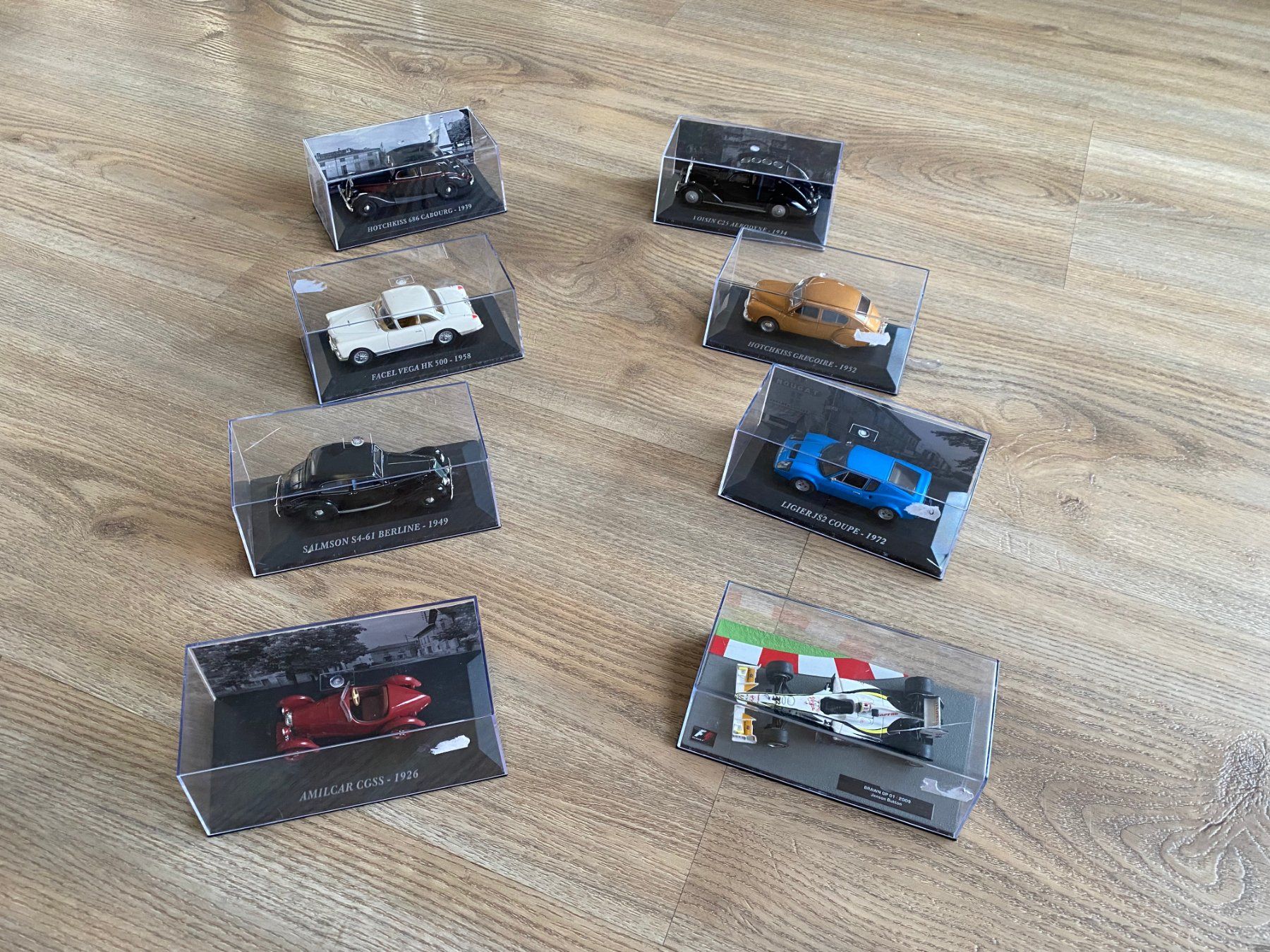 Modellautos: Collection 8 Voitures / Autos 1:43 NEW – Neu (gemäss Beschreibung) aus Morges von 4WLS