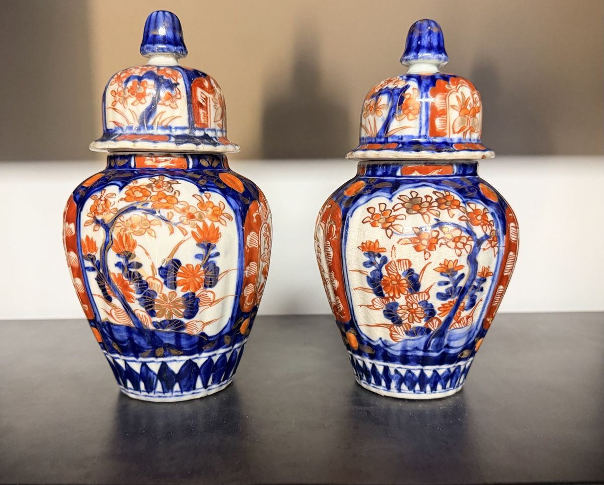 Vase & Récipients: 2 Imari Deckelvasen – D'occasion à Allschwil par ILLUGO 4