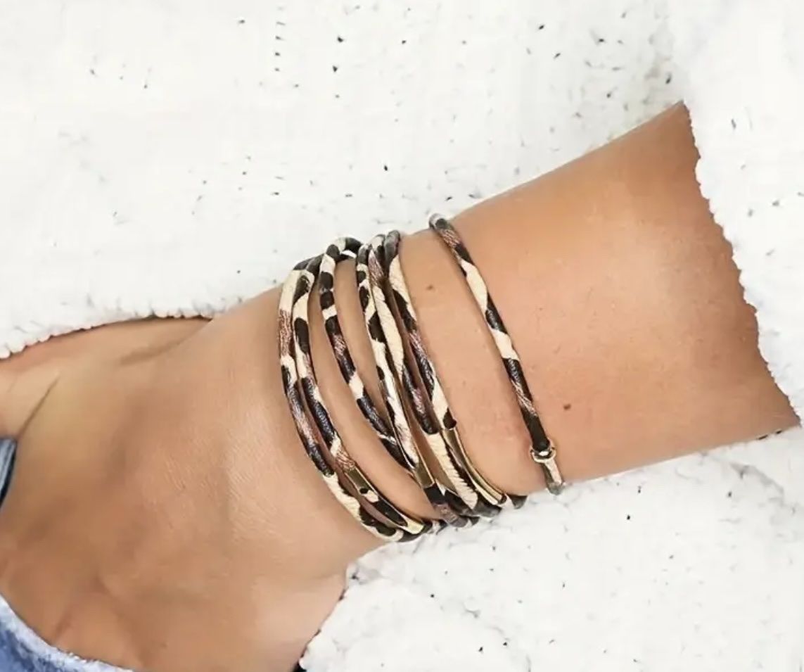 Bracciali & Braccialetti: Bracciale leopardato, nuovo! – Nuovo (secondo la descrizione) da Gordevio venduto da LanaZimm