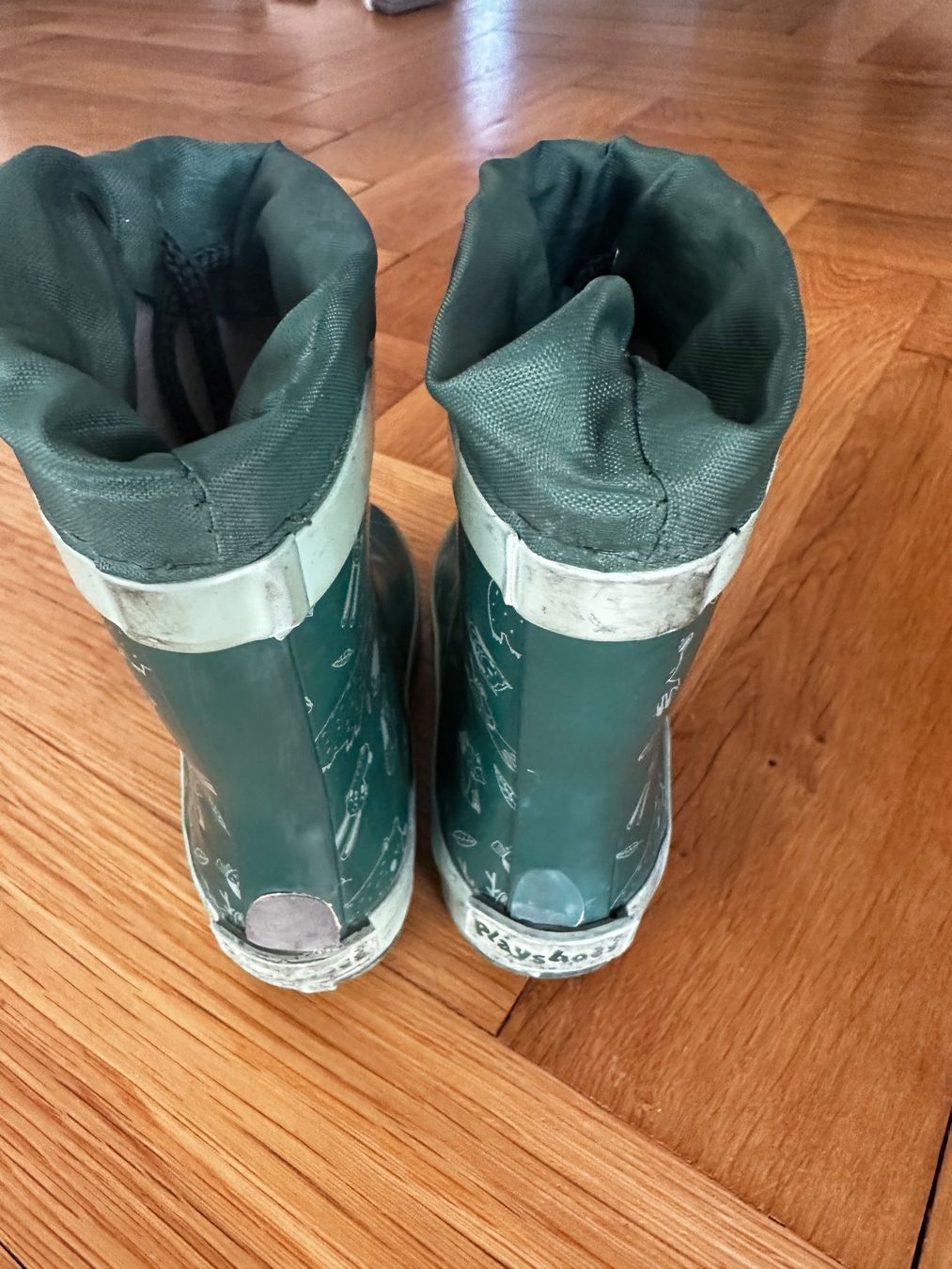 Scarpe per ragazzi: Gut erhaltene Kinder Gummistiefel, Gr. 22 – Usato da Zürich venduto da Kaimark 1